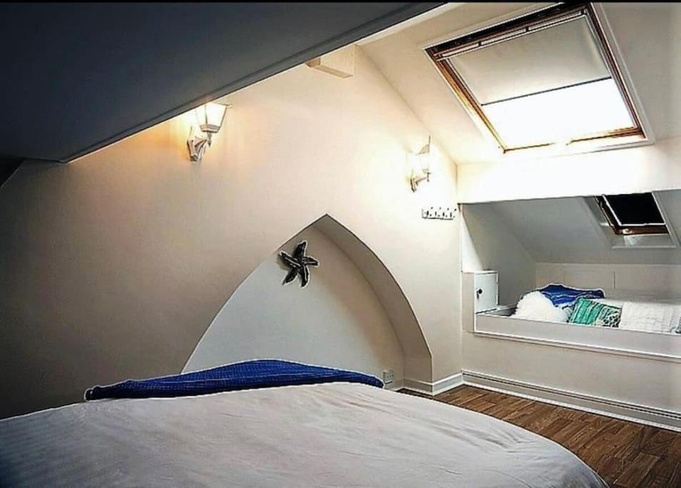 Sunny Seaside Beach House Lytham Centre Sleeps 8 Литам-Сент-Эннс Экстерьер фото